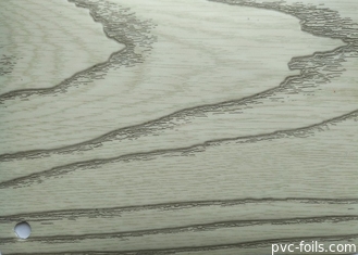 PVC-Dekorfolie mit matter Holzstruktur für die Oberflächenlaminierung von Möbeln