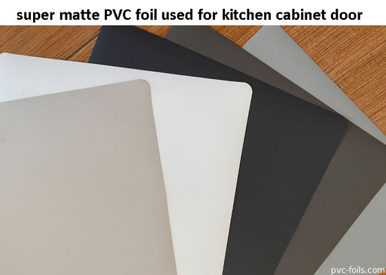 Schwarze supermatte PVC-Dekorfolie für Küchenschranktüren