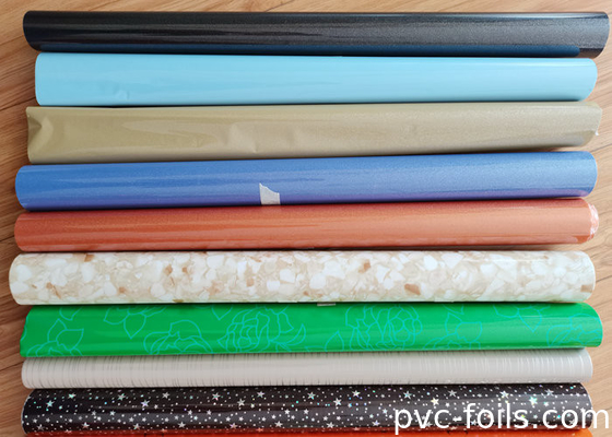 Hochglanzfarbiges Muster Selbstklebstoff-PVC-Filmrolle für Möbeldekoration