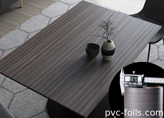 Möbel PVC Oberflächenfolie Holzkorn Design Maßgeschneiderte Dicke Für Lamination