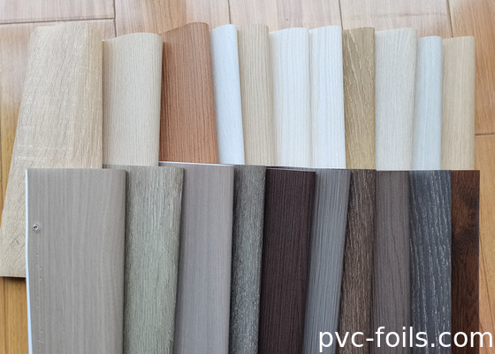 PVC-Dekorationsfilm mit supermattem Holzkorn für Profil- und WPC-Panelverpackungen