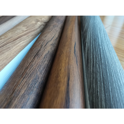 3D-Holzdesigns Wandpapier selbstklebende Rollen PVC-Aufkleber für Raumdekoration