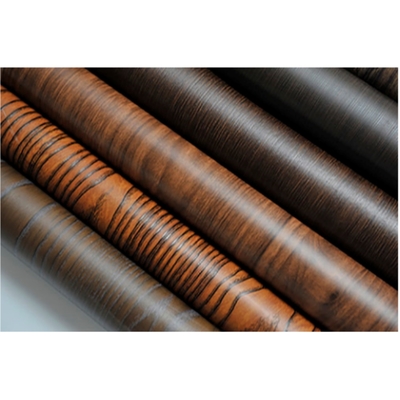 Einfache Installation PVC-Dekorationsfolie perfekt für heiße Laminationsmaschinen Länge verstellbar Optional selbstklebende Rückenlehne