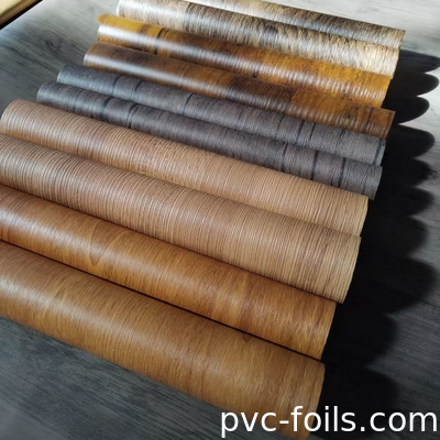 0.14mm PVC Dekorationslaminationsfilm Holztekstur Prägungsfilm Holzdesign für laminiertes Blatt